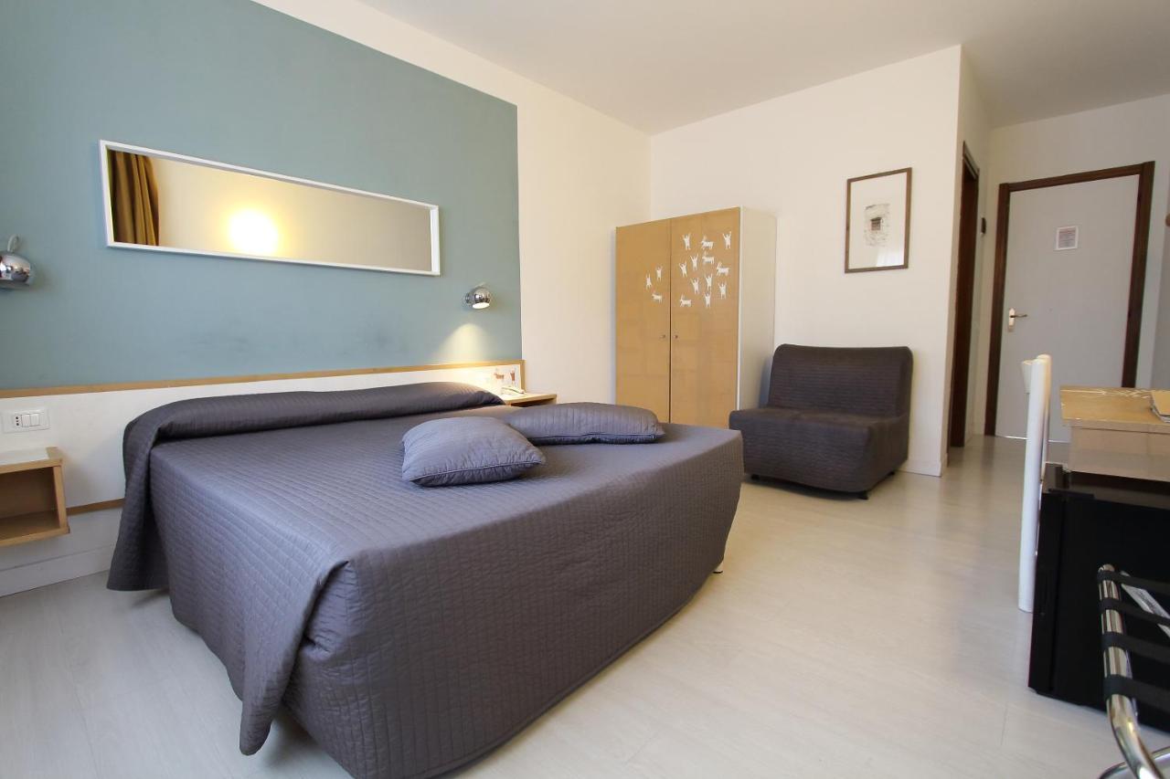 Hotel Giardino Breno Extérieur photo