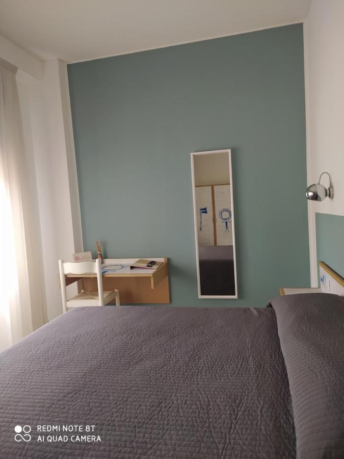 Hotel Giardino Breno Extérieur photo